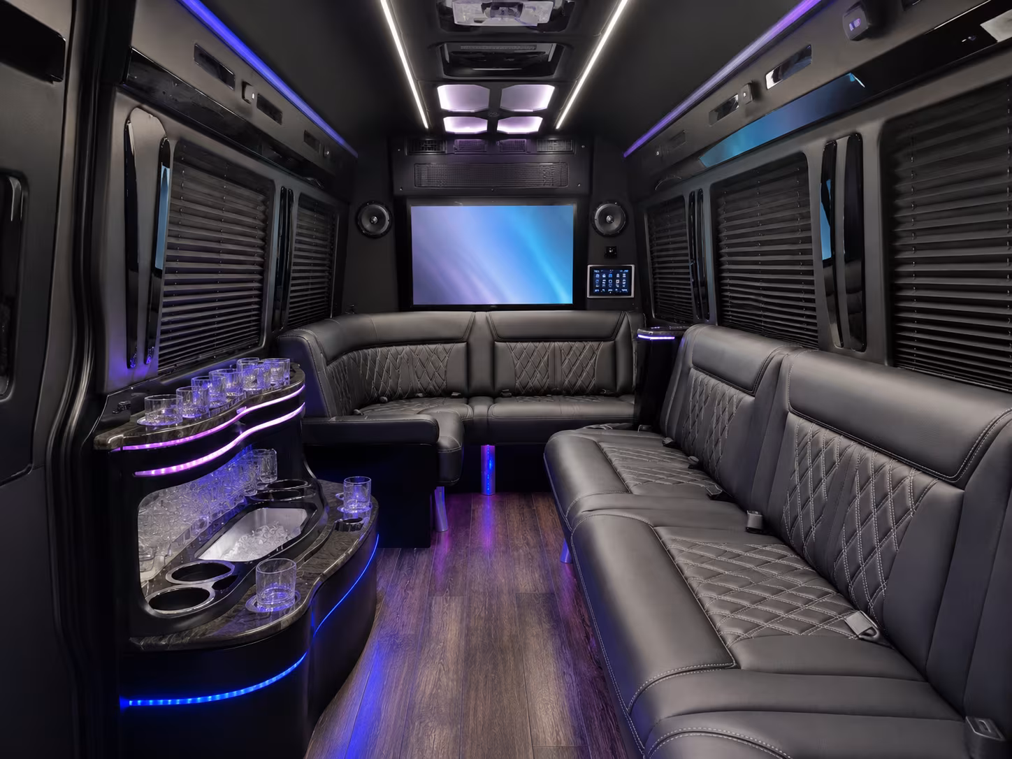 need a bus from miami beach to mia fll or portmiami one form does it