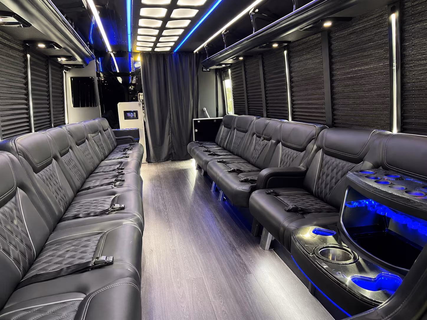 party buses and minibuses for south beach and wynwood wine crawls