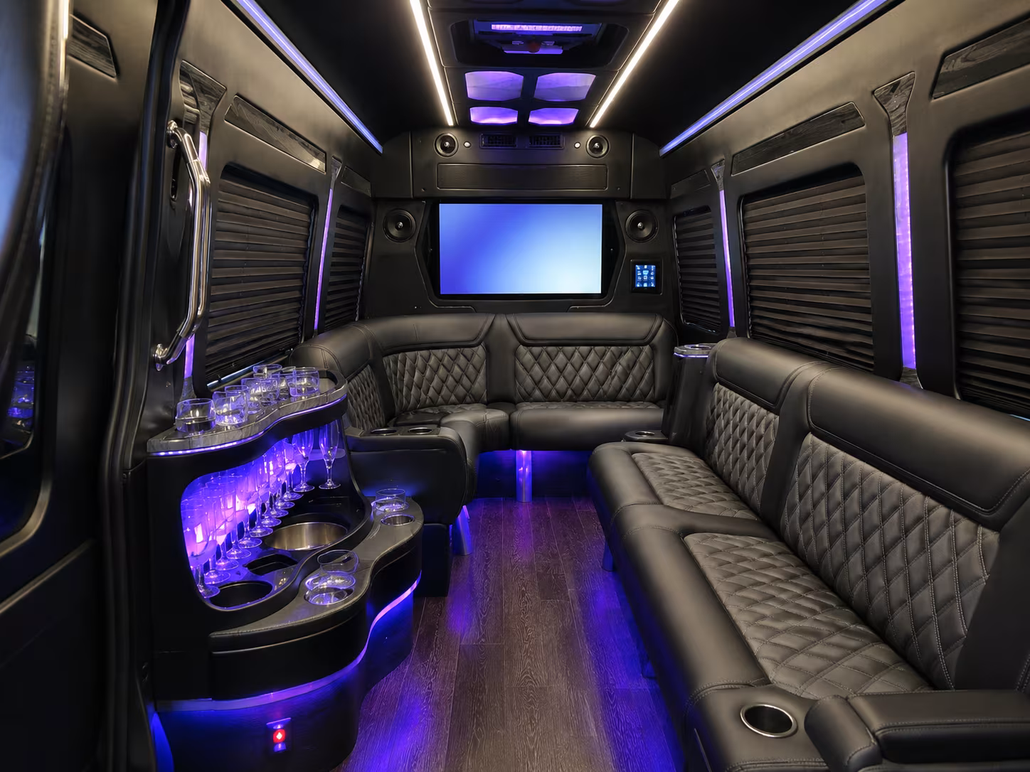 use one form to compare airport transfer buses between miami beach and mia or fll